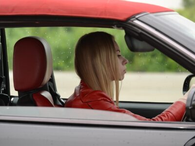 Nastolatek za kierownicą? Oto, co musisz wiedzieć