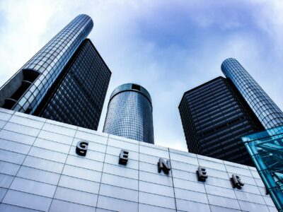 Korekta kursu za miliardy