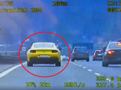 Pomylił autostradę z torem wyścigowym [VIDEO]